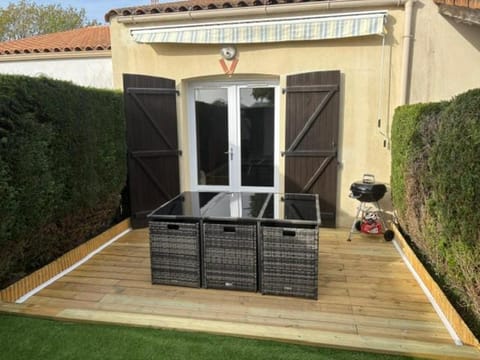 BBQ facilities, Balcony/Terrace