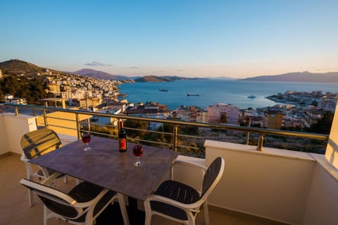 Patio, Natural landscape, View (from property/room), Balcony/Terrace, Seating area, Mountain view, Sea view