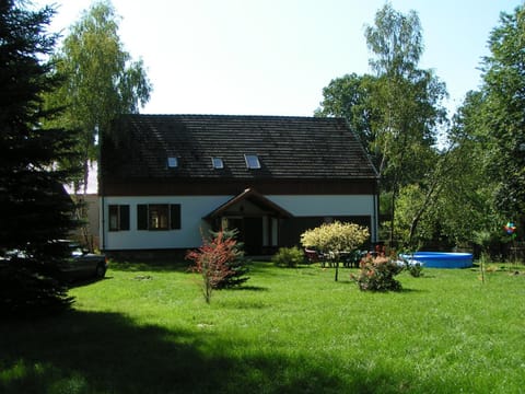 Facade/entrance, BBQ facilities, Garden, Table tennis, Balcony/Terrace, Garden view