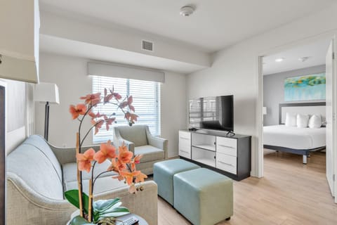 Simplicity At the Rim 1221 I Comfy 2 Bed 2 Bath Apartment in San Antonio