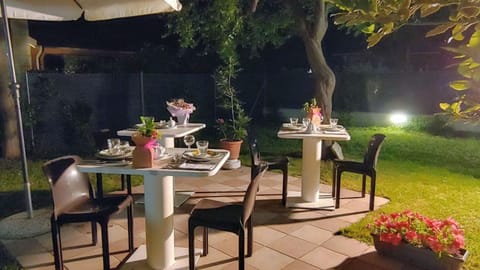 Night, Garden, Garden view, Breakfast