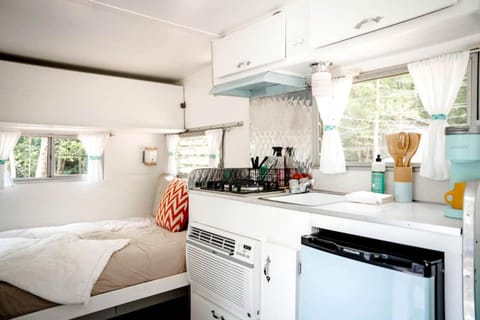 Unforgettable Glamping Caravan Rental in North Carolina for Intimate Weekends Away in Franklin House in Franklin