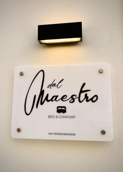 Property building, Property logo or sign