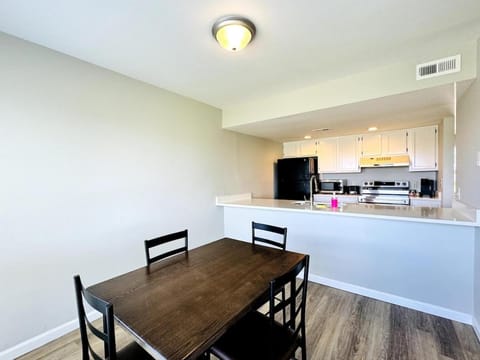 Bay tree lovely one bedroom condo Apartment in Little River