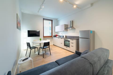 Sona's Home Apartment in Verona