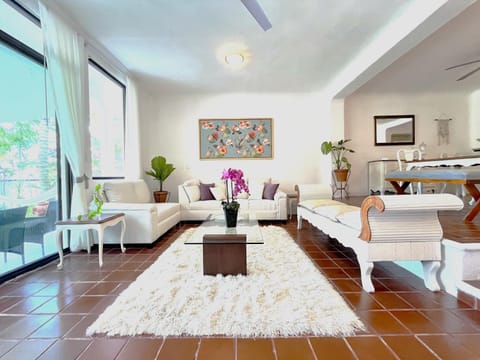 TV and multimedia, Living room, air conditioner
