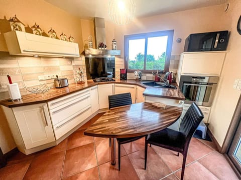 Maison contemporaine à Erdeven - 5 chambres, animaux acceptés - FR-1-479-223 Villa in Brittany