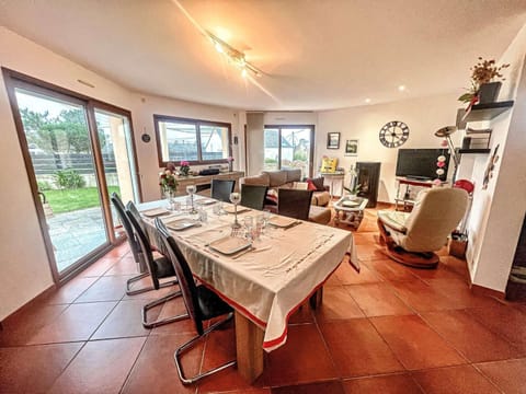 Maison contemporaine à Erdeven - 5 chambres, animaux acceptés - FR-1-479-223 Villa in Brittany