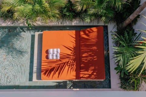 Property building, Day, sunbed