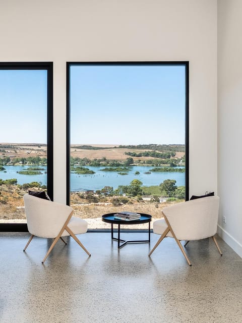 View (from property/room), Seating area, River view