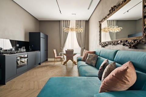 Living room, Dining area, kitchen
