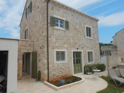 Villa Emilie House in Dubrovnik-Neretva County