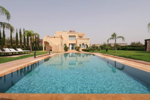 Lounge or bar, Swimming pool