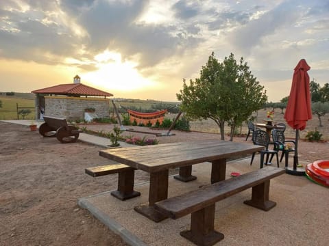 Day, Natural landscape, Dining area, Sunrise, Sunset
