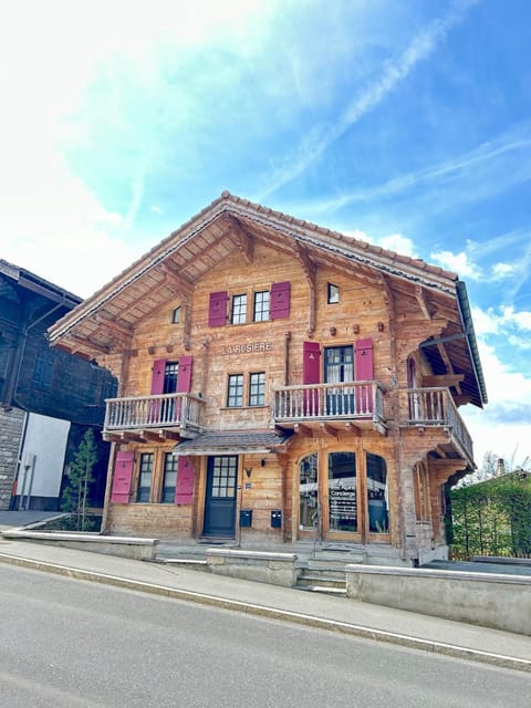 Property building, Day