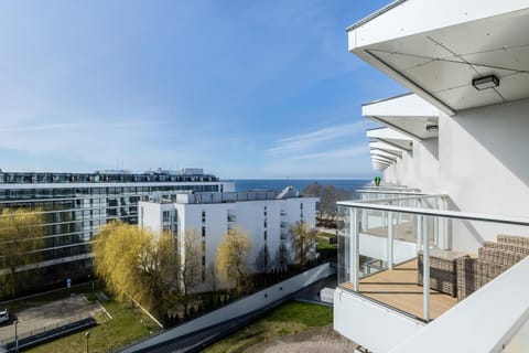 Property building, Day, Natural landscape, View (from property/room), Balcony/Terrace, Sea view