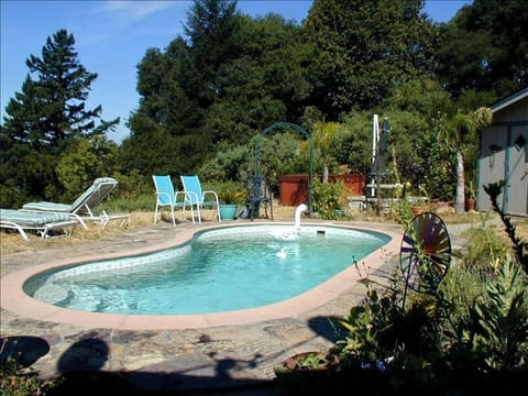 Vacation Rental with Spa and Pool on Winery near Healdsburg, California House in Russian River