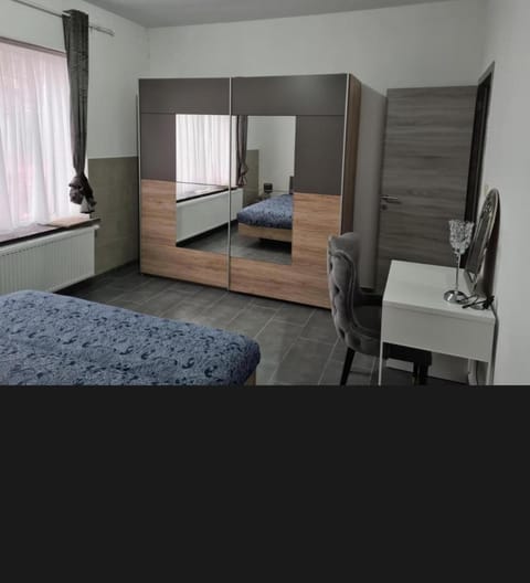 Bruxelles airport Charleroi Harmonie Apartment in Charleroi