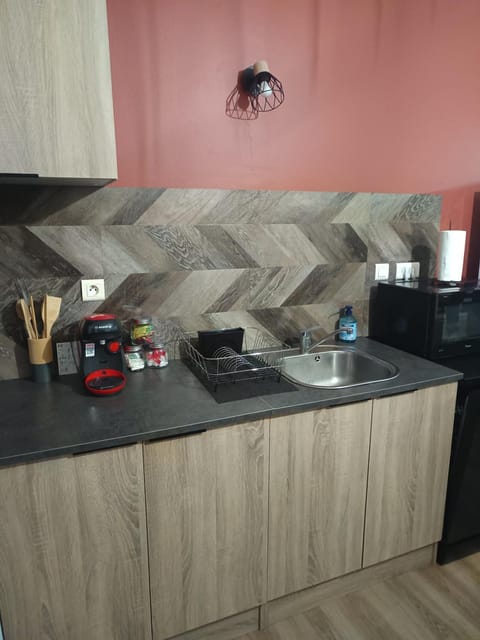 Un Air de Vic Appartement avec cour privée Entre Uzès et Nîmes Apartment in Provence-Alpes-Côte d'Azur