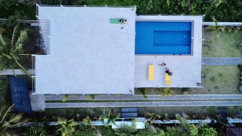 Property building, Restaurant/places to eat, Swimming pool