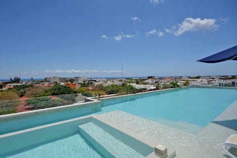 Day, Pool view, Swimming pool, Swimming pool, sunbed