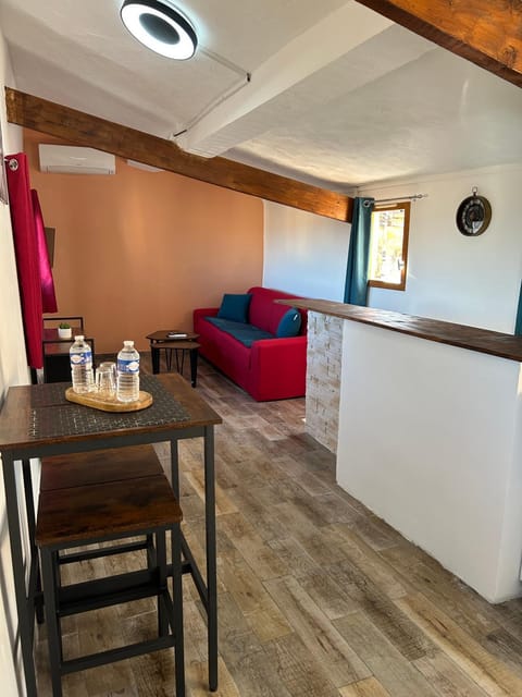 Nid douillet sous les toits Apartment in Grasse