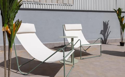 Day, Balcony/Terrace, sunbed