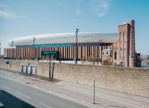 View (from property/room), City view