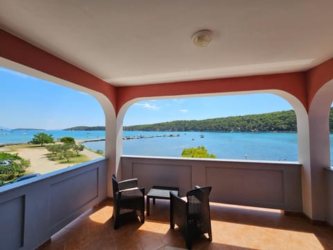 Guesthouse Deželjin Bed and Breakfast in Lika-Senj County