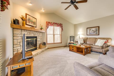 Rise and Shine in Door County! Egg Harbor Haven Apartment in Egg Harbor