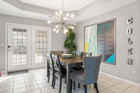 Coler House Cyclist Retreat with Hot Tub House in Rogers