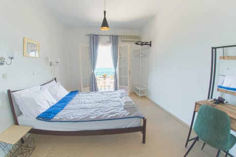 Paradise Sea View Pool Apartments Moraitika Hotel in Moraitika