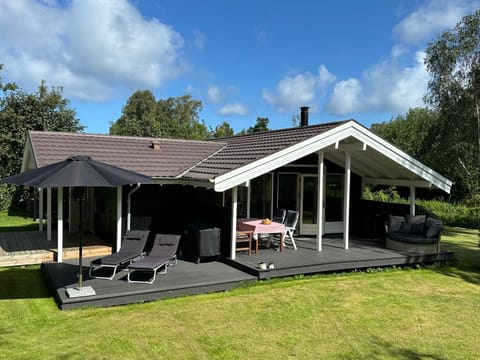 Property building, Garden, Garden view