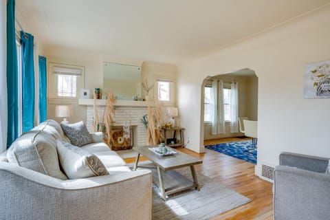 Pet-Friendly Detroit Apt Near Motown and DIA Apartment in Detroit