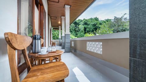 Day, View (from property/room), Balcony/Terrace, Dining area