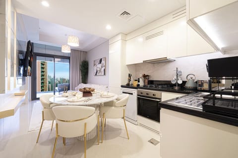 TV and multimedia, Coffee/tea facilities, Kitchen or kitchenette, Living room, Seating area, Dining area, dishwasher, oven, stove, toaster