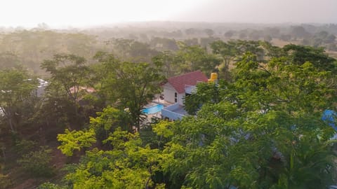 Property building, Bird's eye view, View (from property/room)