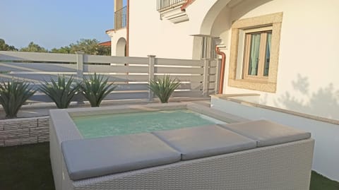 Day, Hot Tub, Pool view, Swimming pool