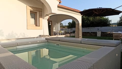 Day, Pool view, Swimming pool