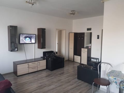 Communal lounge/ TV room, TV and multimedia