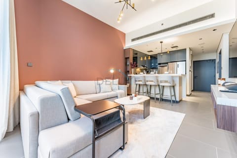 Seating area, Dining area, kitchen