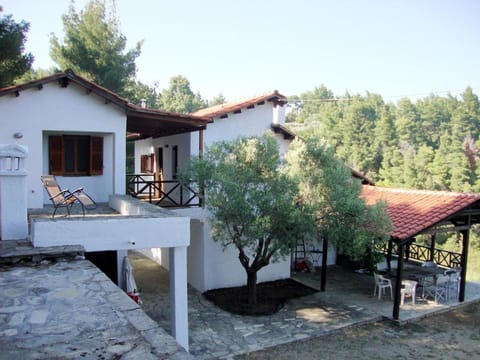 Reina's house by the sea Villa in Halkidiki