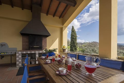 Property building, Spring, Summer, Balcony/Terrace, Autumn