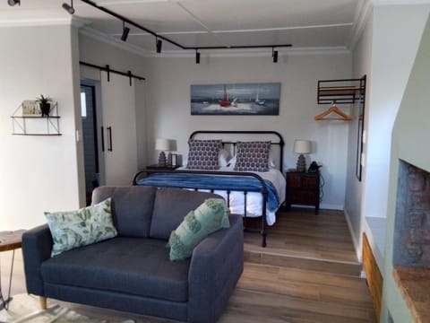 Bezoek House in Western Cape