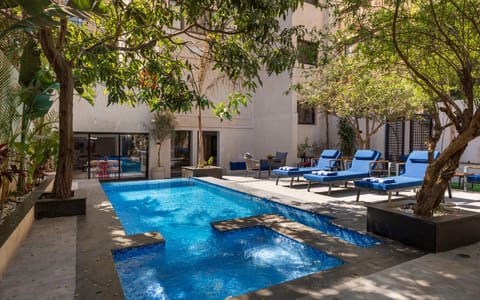 Property building, Swimming pool