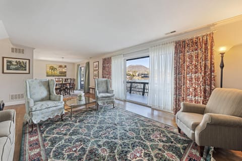 Sara's Place House in Lake Junaluska