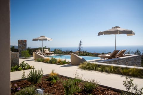 Day, Sea view, Swimming pool, sunbed