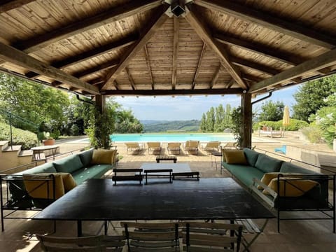 Day, Natural landscape, View (from property/room), Pool view, Swimming pool, sunbed