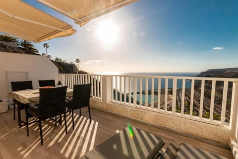 View (from property/room), Balcony/Terrace, Sea view