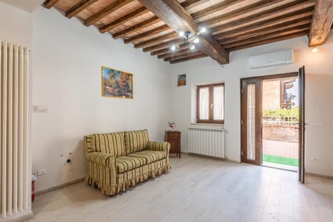 La Porta Del Palio Apartment in Siena